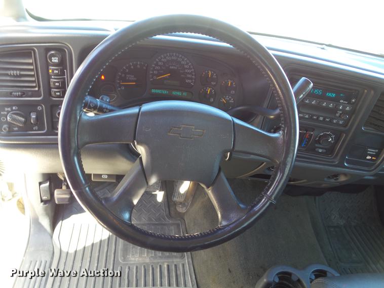 2003 Chevrolet Silverado 1500  Ext. Cab pickup truck