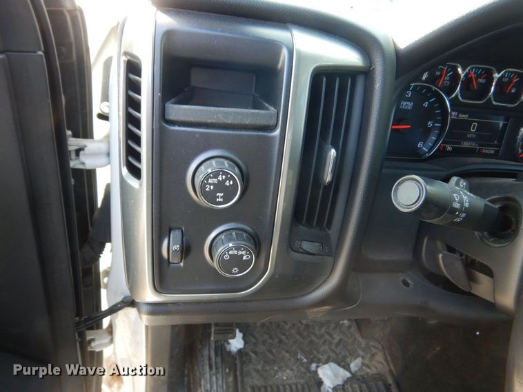 2014 Chevrolet Silverado  1500  Crew Cab pickup truck