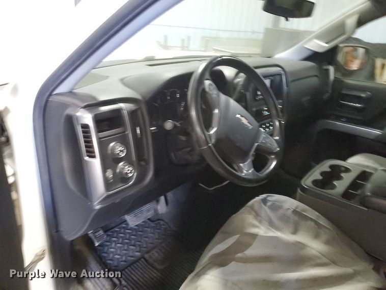 2014 Chevrolet Silverado 1500 LT  Crew Cab pickup truck
