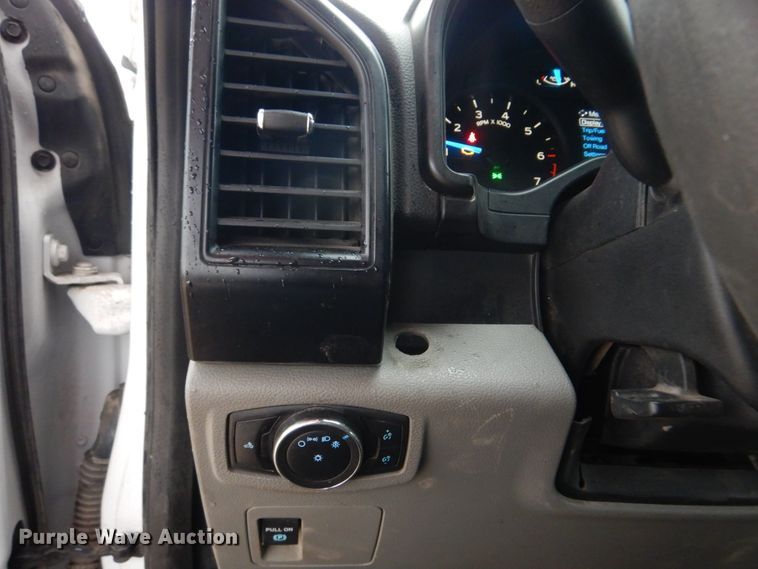 2015 Ford F150 XL  SuperCab pickup truck