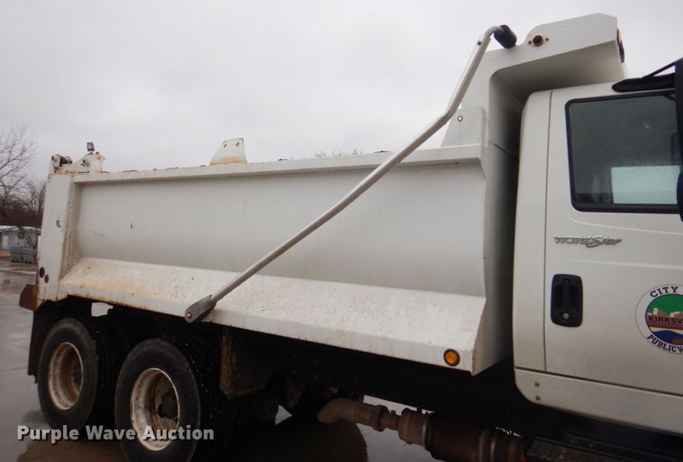 2014 International WorkStar 7500  dump truck