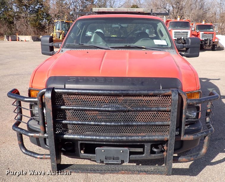 2010 Ford F250 Super Duty  utility bed pickup truck