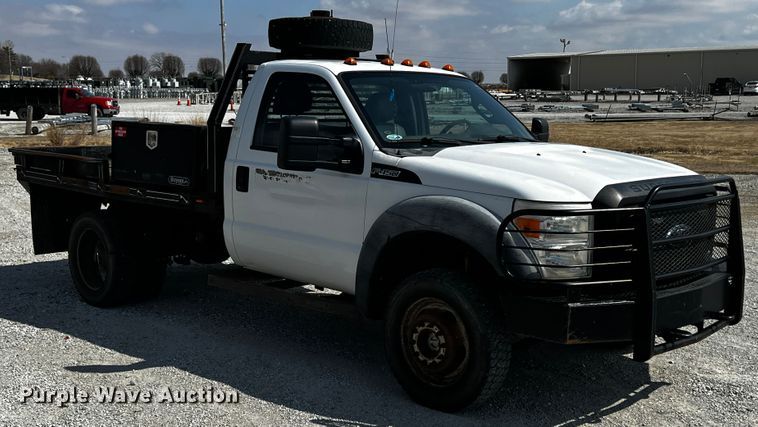 2011 Ford F450 Super Duty  flatbed truck