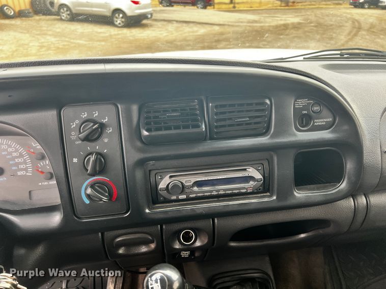 2001 Dodge Ram 3500  Quad Cab flatbed pickup truck