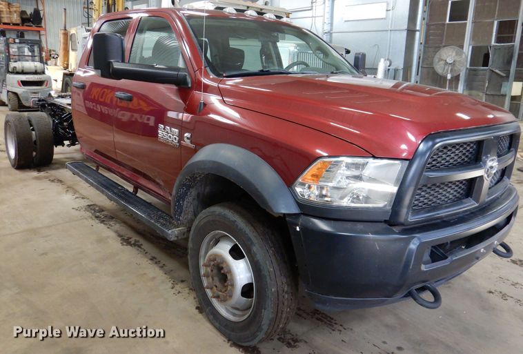 2015 Dodge Ram 5500HD  Crew Cab truck cab and chassis
