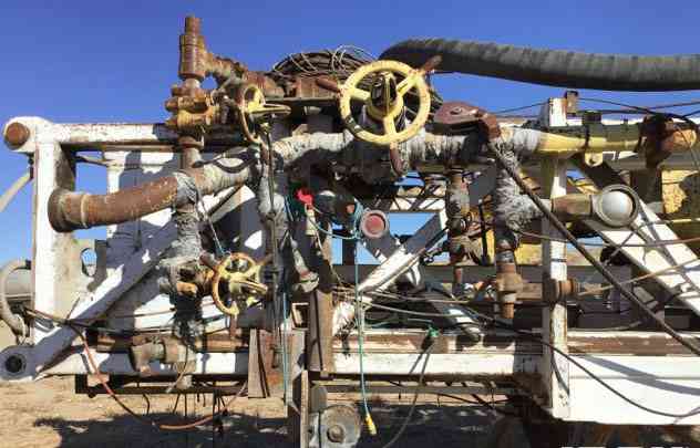 IDECO H-44 1000 HP Carrier Mounted Drill Rig Package